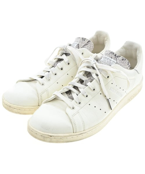 adidas รองเท้าผ้าใบ