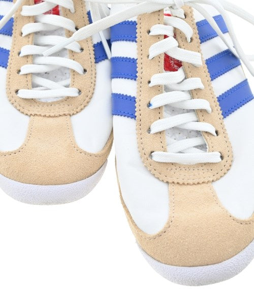 adidas รองเท้าผ้าใบ