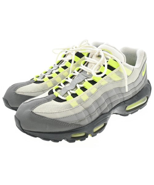 NIKE รองเท้าผ้าใบ