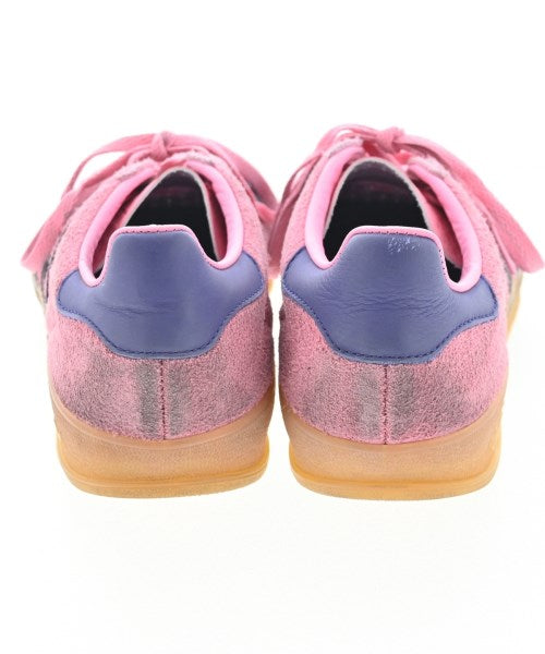adidas รองเท้าผ้าใบ