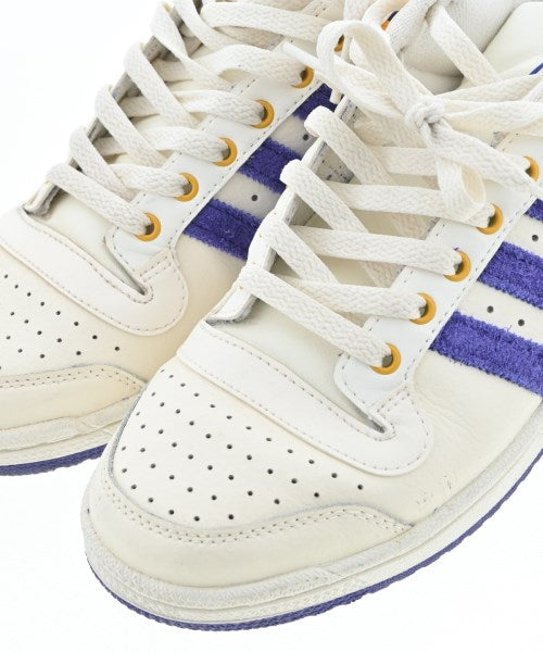 adidas รองเท้าผ้าใบ