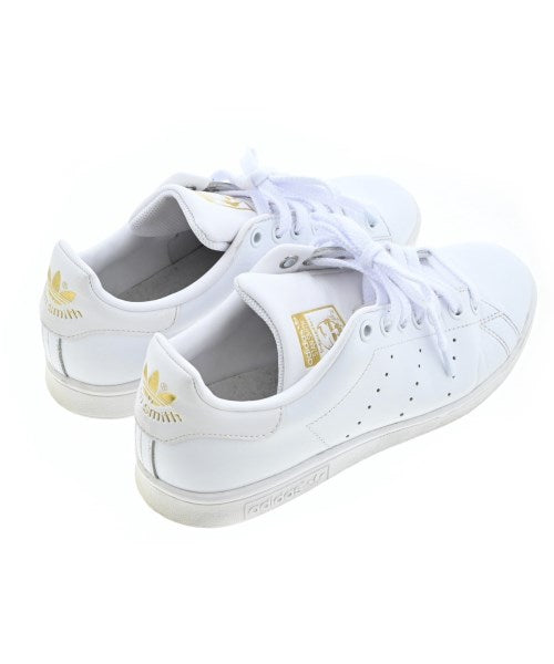 adidas รองเท้าผ้าใบ