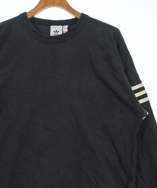 adidas เสื้อยืด/เสื้อท็อปส์