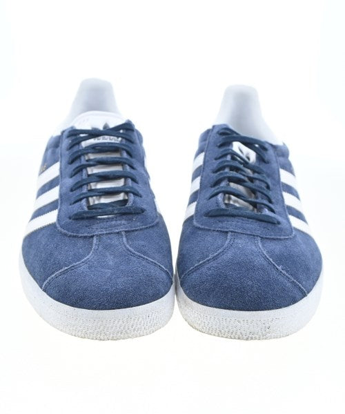 adidas รองเท้าผ้าใบ