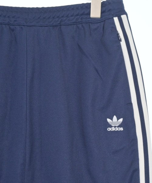 adidas กระโปรงยาวถึงเข่า