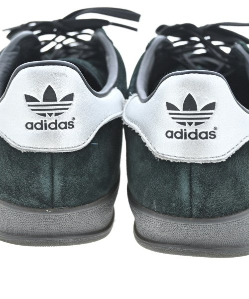 adidas รองเท้าผ้าใบ