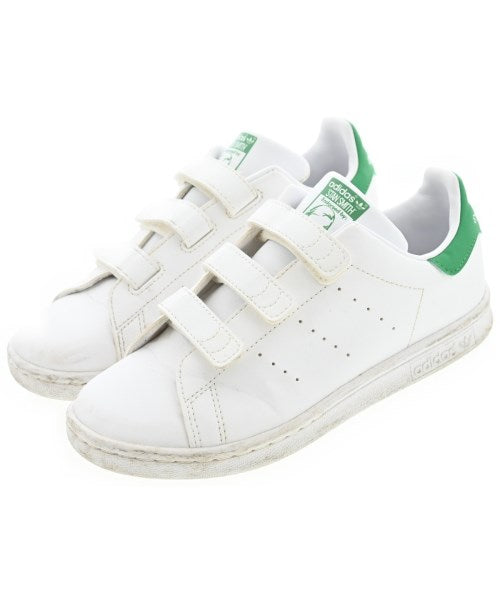 adidas รองเท้าผ้าใบ