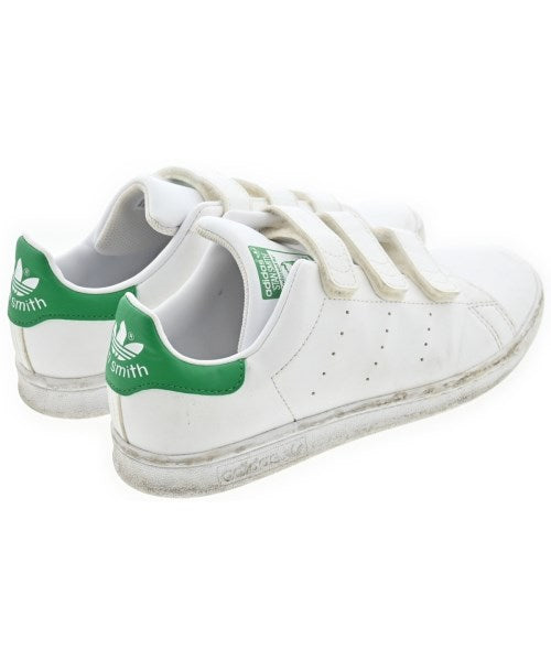 adidas รองเท้าผ้าใบ