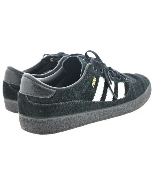 adidas รองเท้าผ้าใบ