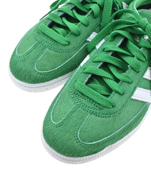 adidas รองเท้าผ้าใบ
