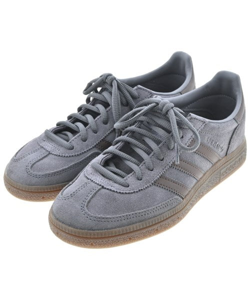 adidas รองเท้าผ้าใบ
