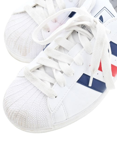 adidas รองเท้าผ้าใบ