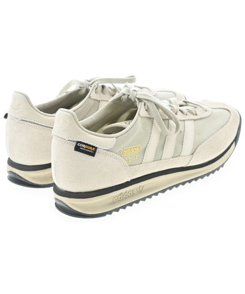 adidas รองเท้าผ้าใบ