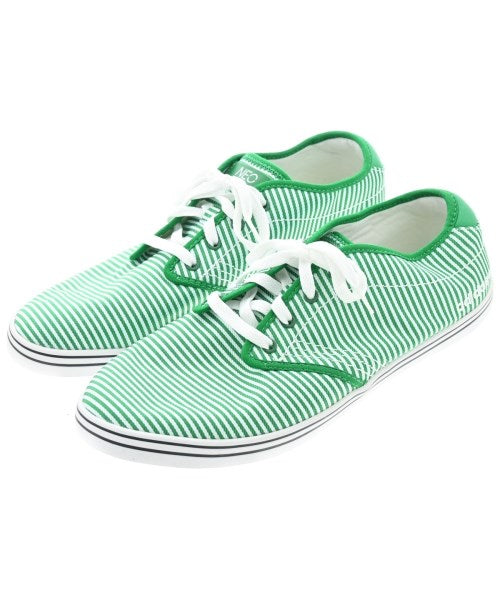 adidas รองเท้าผ้าใบ