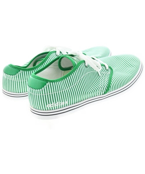 adidas รองเท้าผ้าใบ