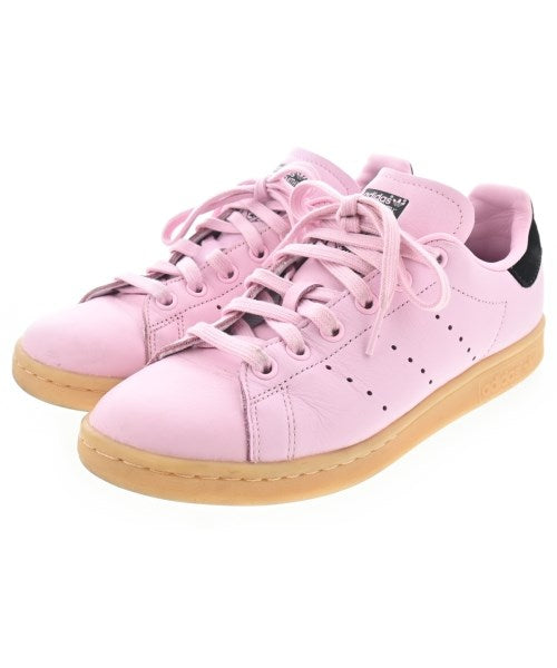 adidas รองเท้าผ้าใบ
