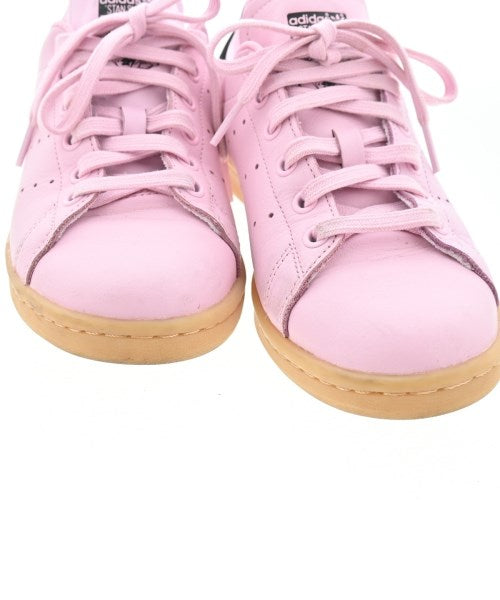 adidas รองเท้าผ้าใบ