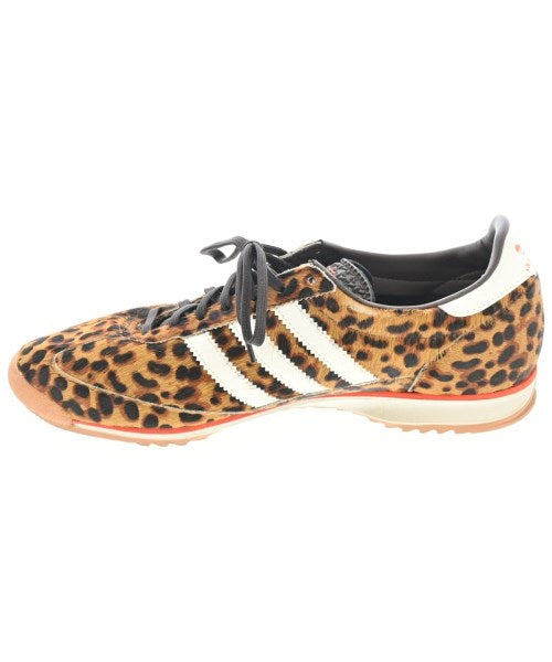 adidas รองเท้าผ้าใบ