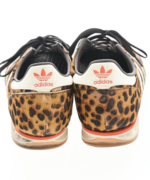 adidas รองเท้าผ้าใบ