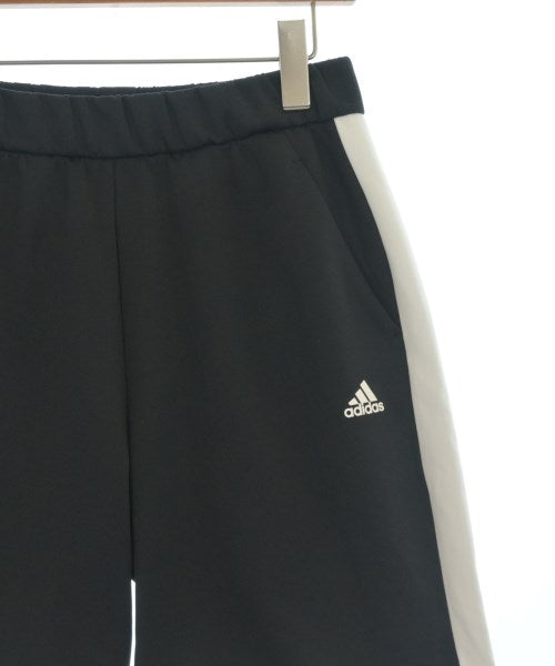 adidas กางเกงขาสั้น
