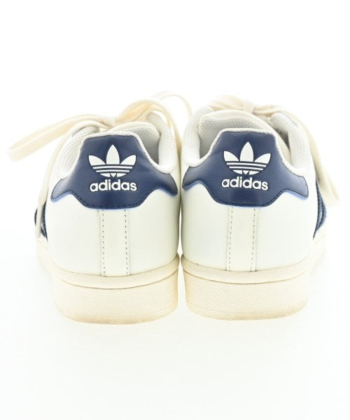 adidas รองเท้าผ้าใบ