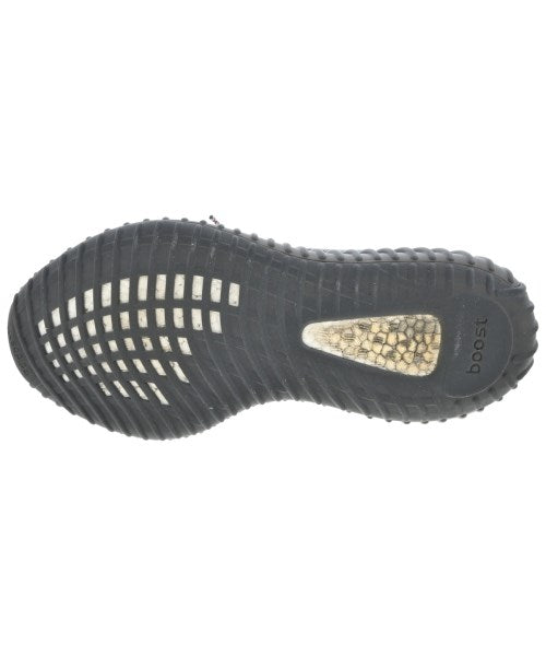 adidas รองเท้าผ้าใบ