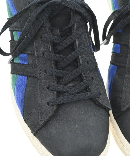 adidas รองเท้าผ้าใบ