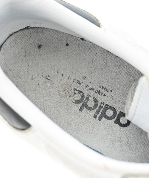 adidas รองเท้าผ้าใบ