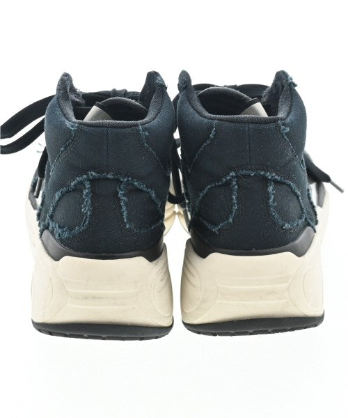 CONVERSE รองเท้าผ้าใบ