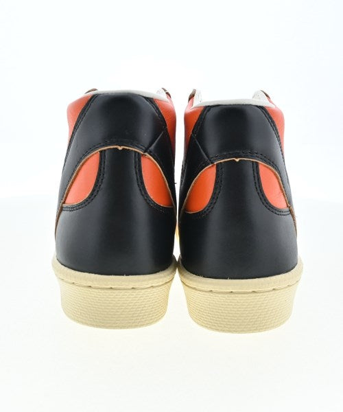 CONVERSE รองเท้าผ้าใบ