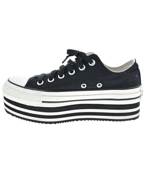 CONVERSE รองเท้าผ้าใบ