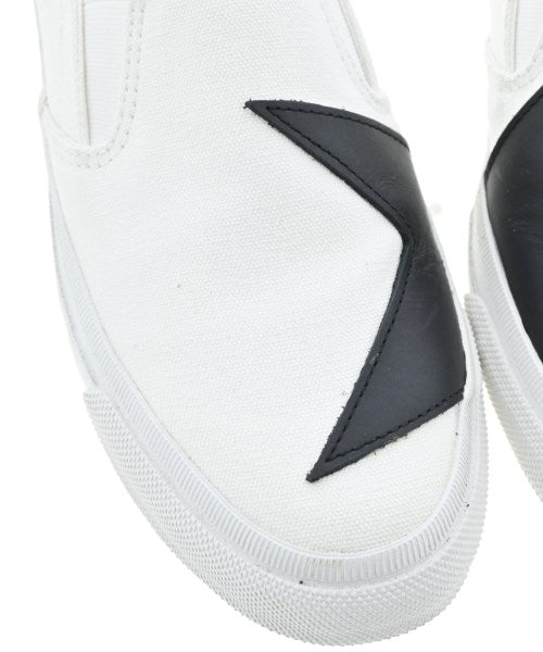 CONVERSE รองเท้าผ้าใบ