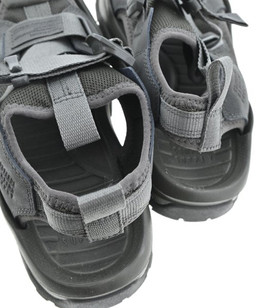 CONVERSE รองเท้าแตะ