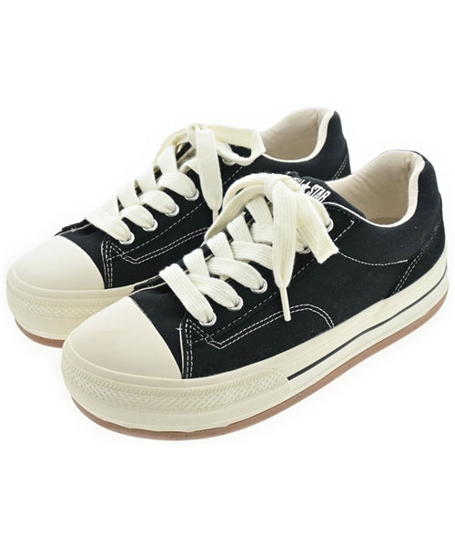 CONVERSE รองเท้าผ้าใบ