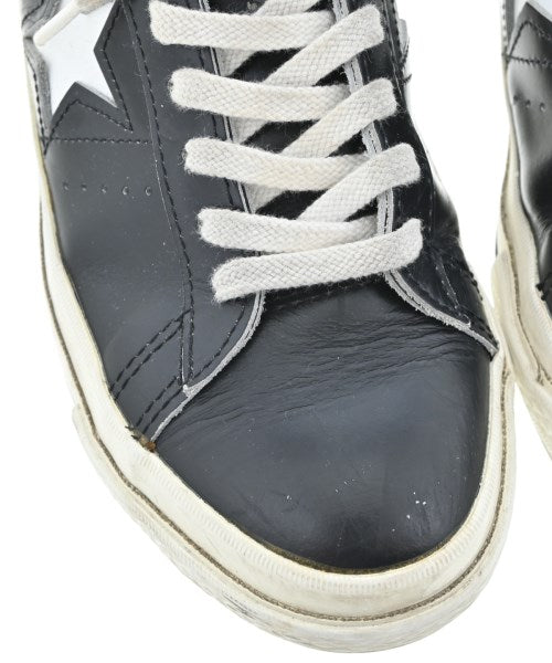 CONVERSE รองเท้าผ้าใบ