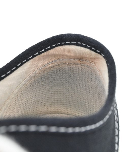 CONVERSE รองเท้าผ้าใบ
