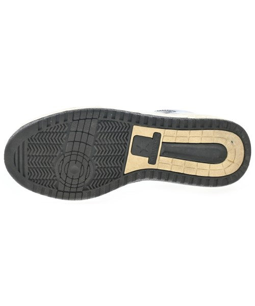 CONVERSE รองเท้าผ้าใบ