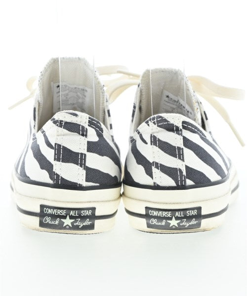 CONVERSE รองเท้าผ้าใบ