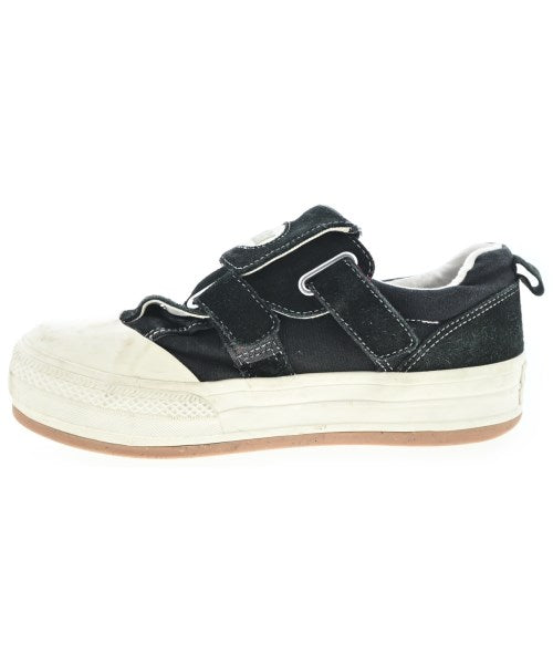 CONVERSE รองเท้าผ้าใบ