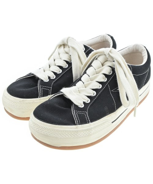 CONVERSE รองเท้าผ้าใบ