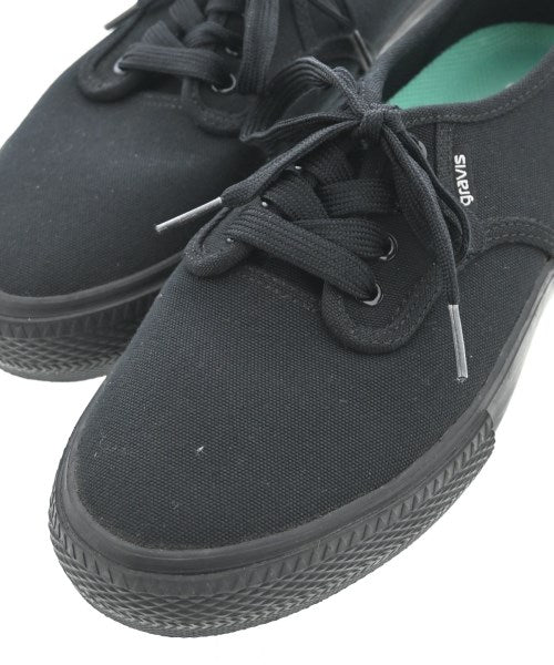 GRAVIS รองเท้าผ้าใบ