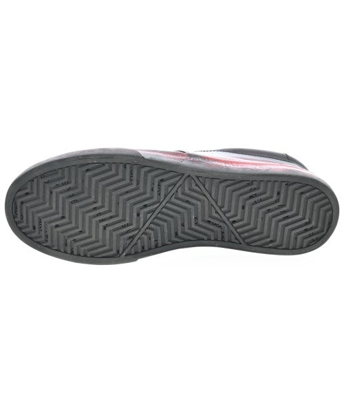 GRAVIS รองเท้าผ้าใบ