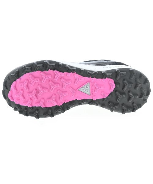 NIKE ACG รองเท้าผ้าใบ