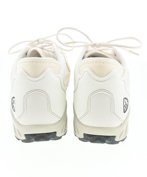 NIKE ACG รองเท้าผ้าใบ