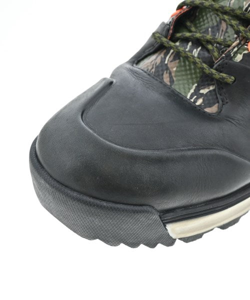 NIKE ACG รองเท้าผ้าใบ