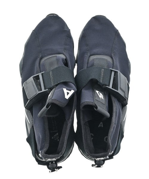 NIKE ACG รองเท้าผ้าใบ