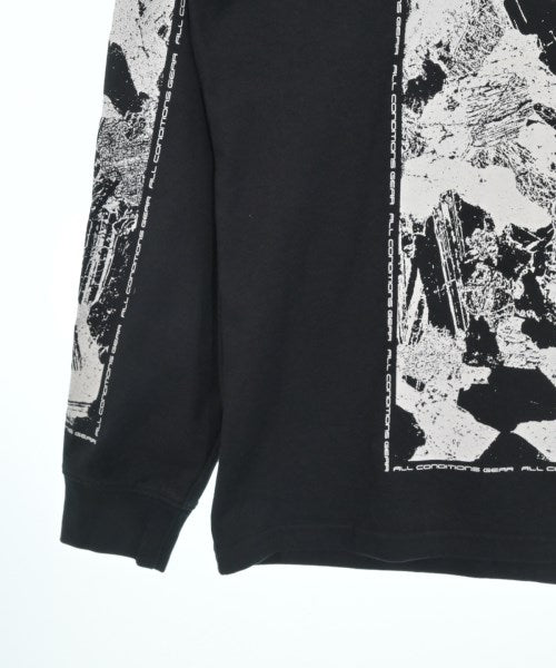 NIKE ACG เสื้อยืด/เสื้อท็อปส์