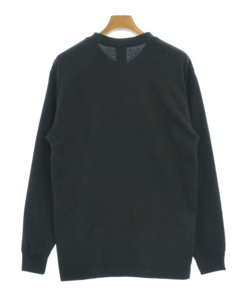 NIKE ACG เสื้อยืด/เสื้อท็อปส์