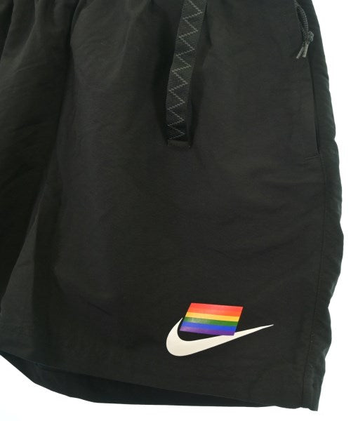 NIKE กางเกงขาสั้น