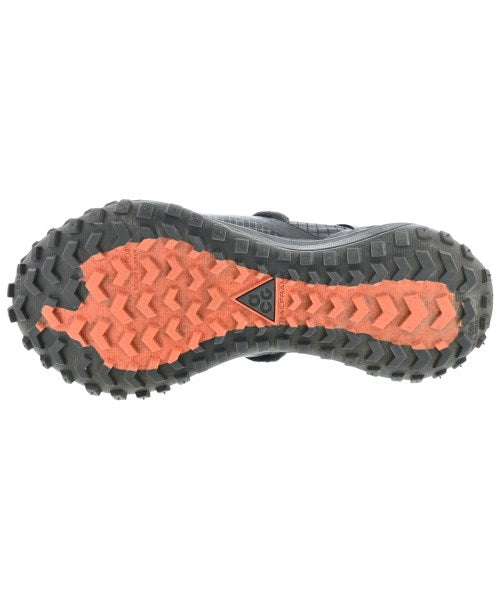NIKE ACG รองเท้าผ้าใบ